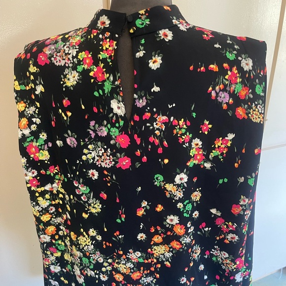 H&M Floral Print Blouse Size XL - Picture 9 of 11